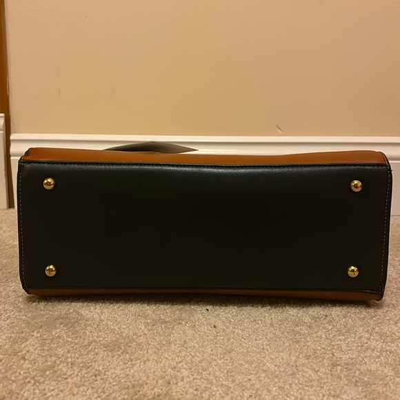 ADRIENNE VITTADINI The Animal Instinct Collection Satchel - Picture 6 of 8